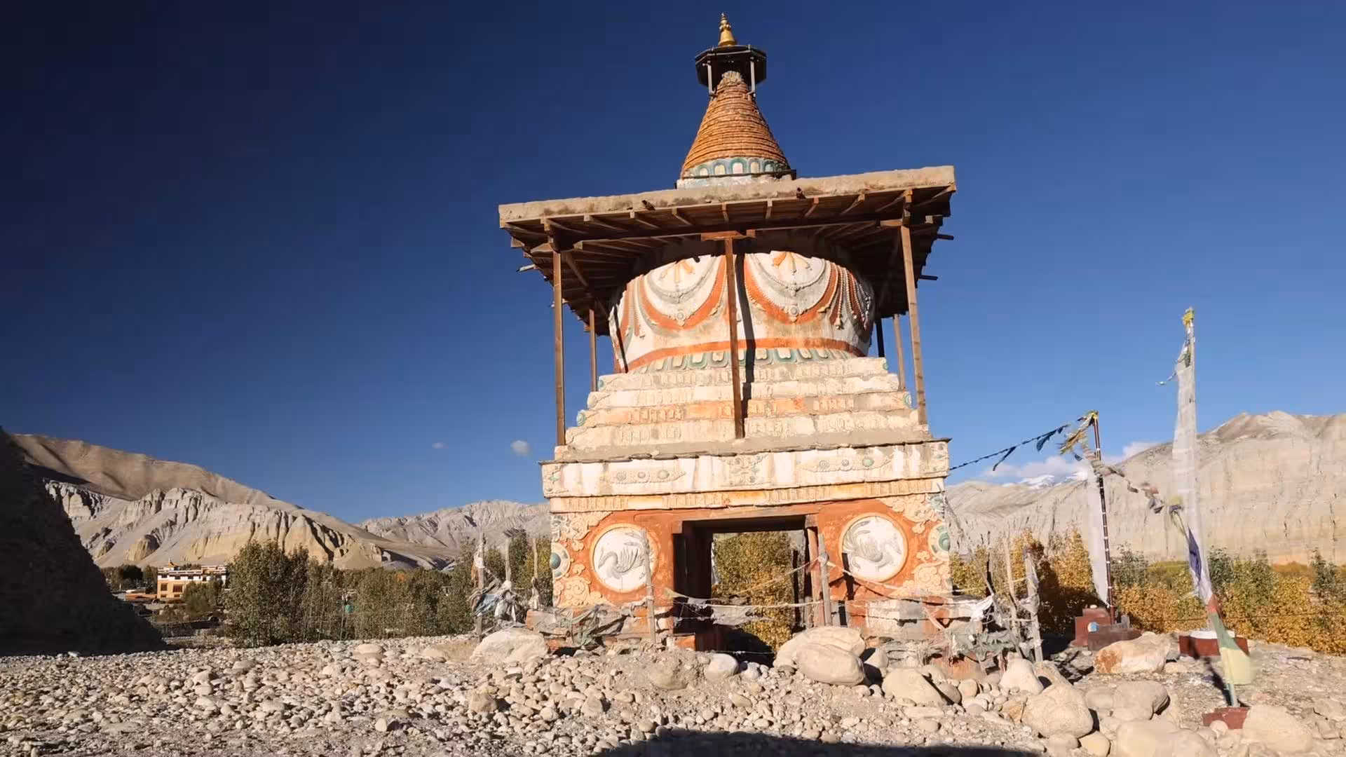 Mustang Trek: Complete Guide to Upper and Lower Mustang Regions