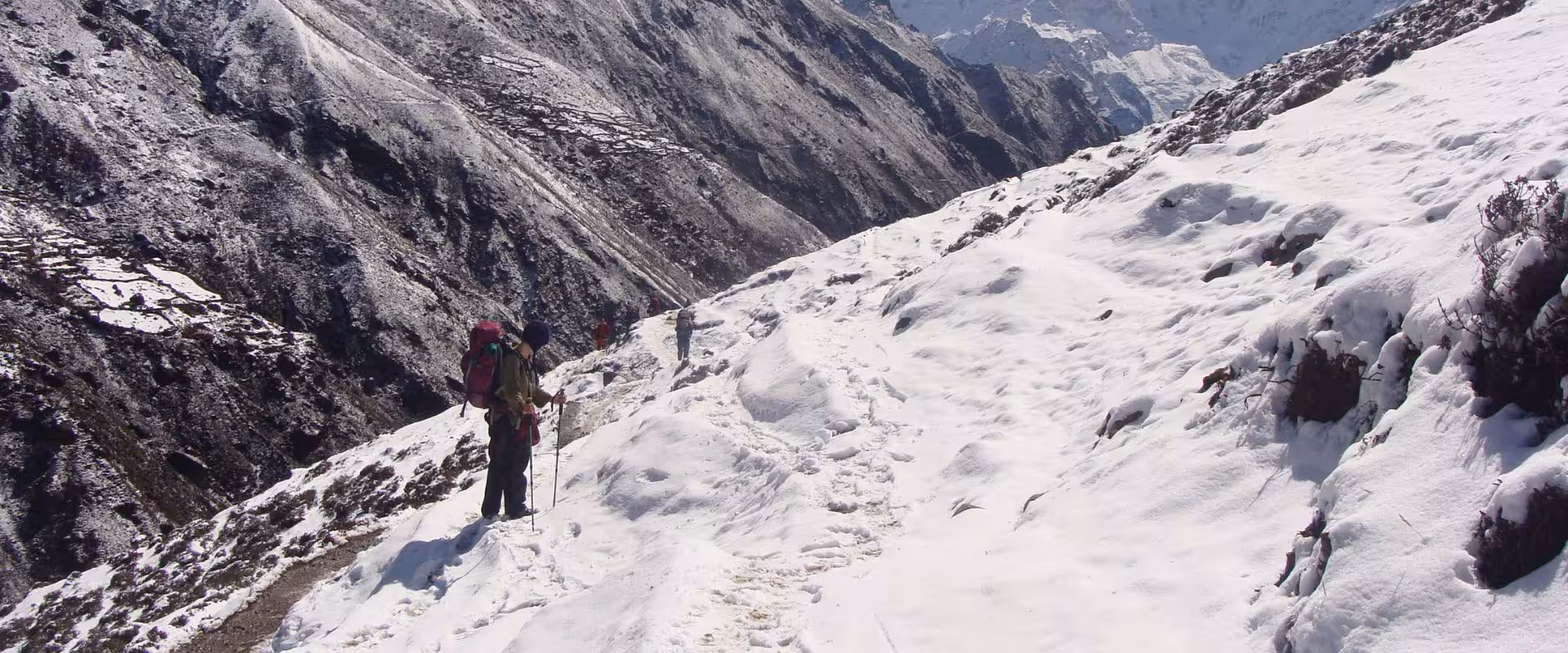 Budget Everest Base Camp Trek 12 Days: Complete Cost Guide and Itinerary 2026