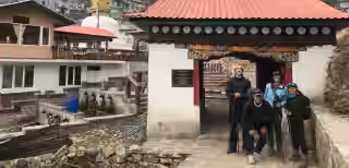 Safe Everest trek with experienced guide Safe Everest trek with experienced guide