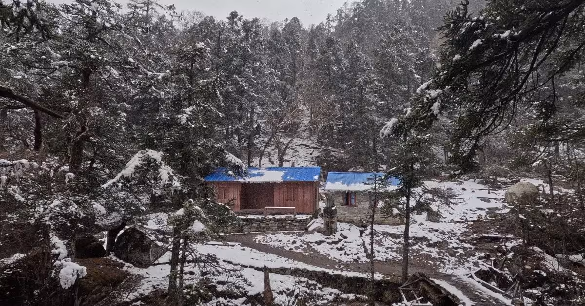 Nepal luxury trek through snow-draped landscape