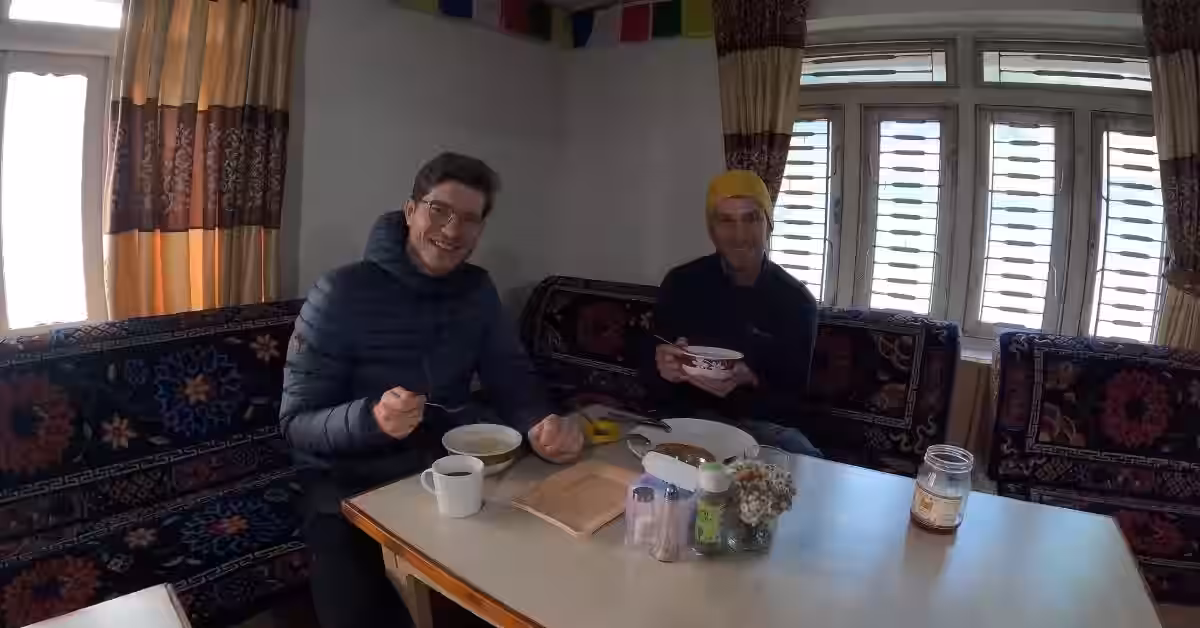 Trekkers enjoying meal in Kanchenjunga teahouse