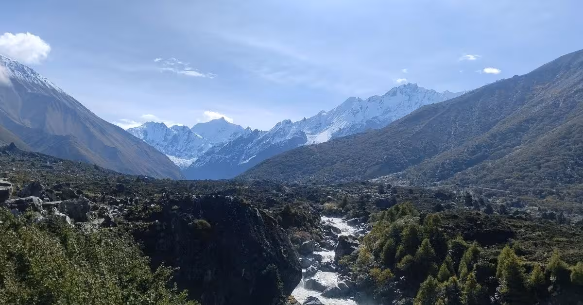 clear mountain views in November Nepal trek