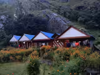 ManasluTrekAccomodation-1-768x576.jpg
