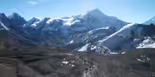 scenic-landscape-along-annapurna-circuit-trail.jpg scenic-landscape-along-annapurna-circuit-trail.jpg