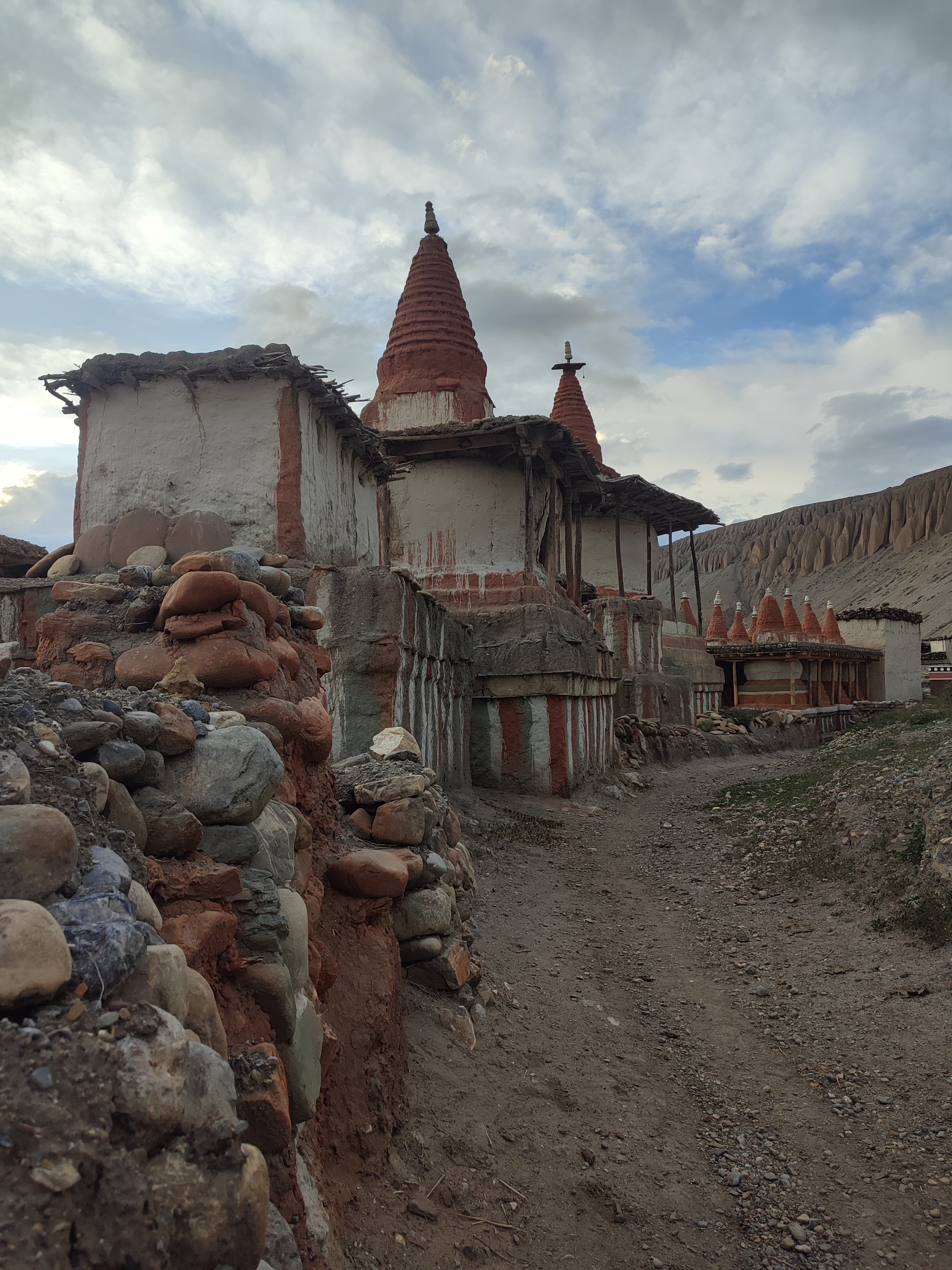 upper-mustang-chorten.jpg