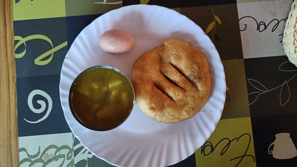 Typical Beakfast at High Camp during Mardi Trek