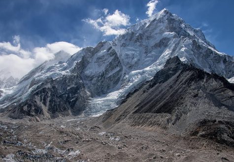 challenging trek to everest three high pass